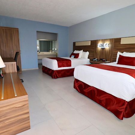 Quality Inn Piedras Negras Zewnętrze zdjęcie